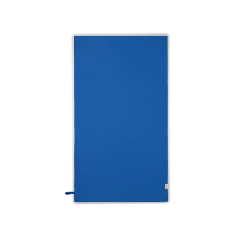 TOALLA ESSENTIAL AZUL