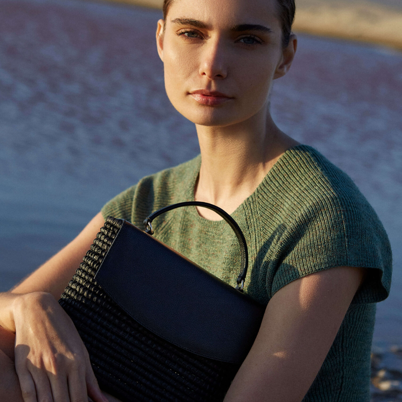 BOLSO DE PAJA CIARA BLACK