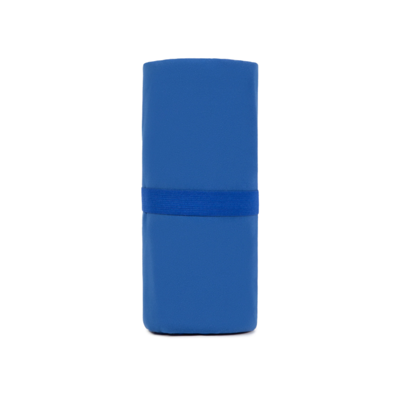 TOALLA ESSENTIAL AZUL