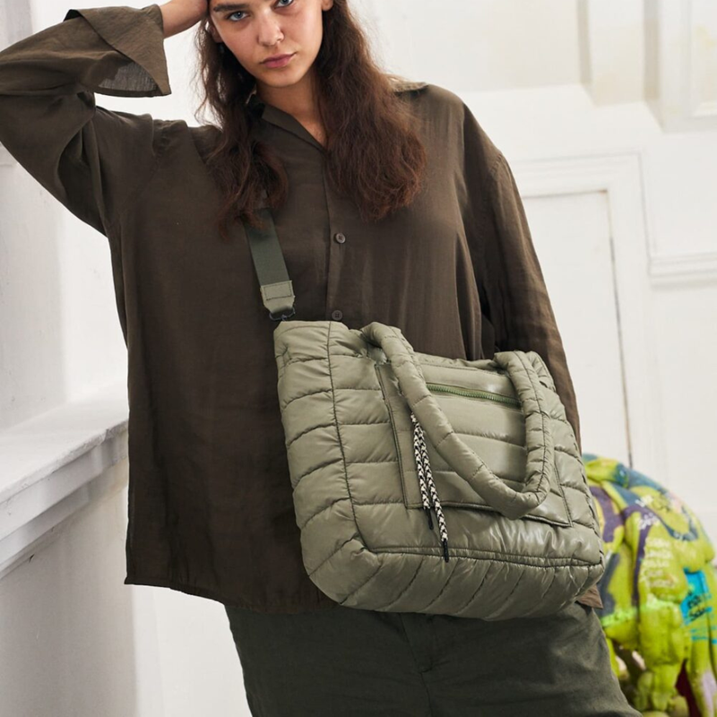 TOTE LARA  FAT VERDE