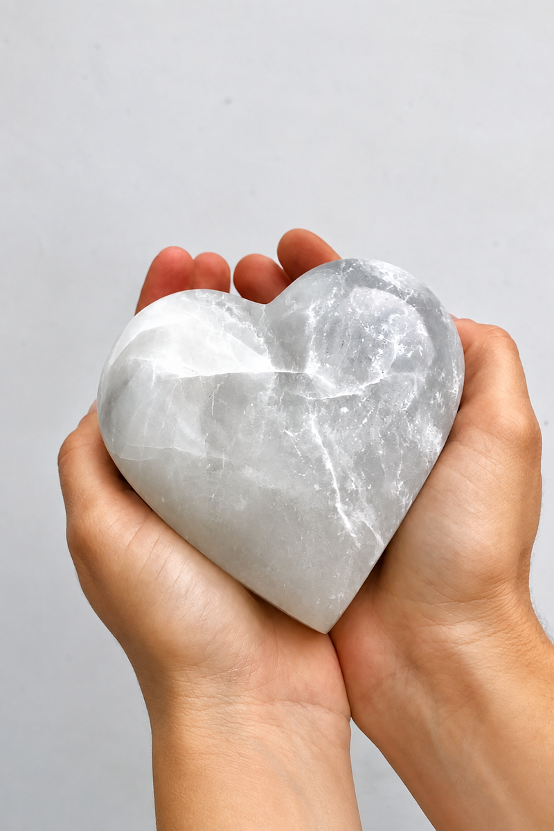Corazón De Alabastro Andino 7 CM