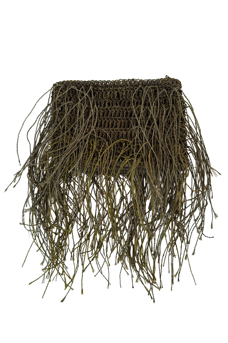 Cartera de Mano Aly – Clutch de Chambira con Flecos