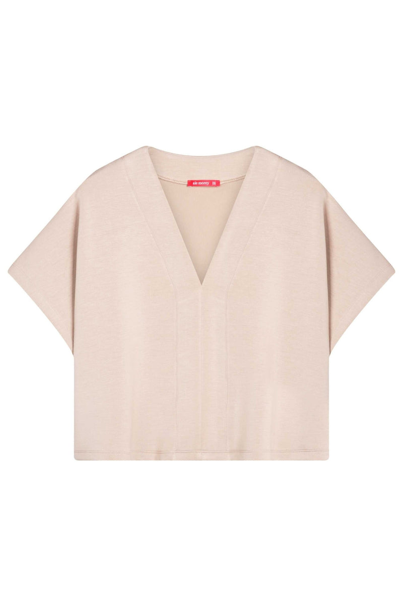 V Cape Top