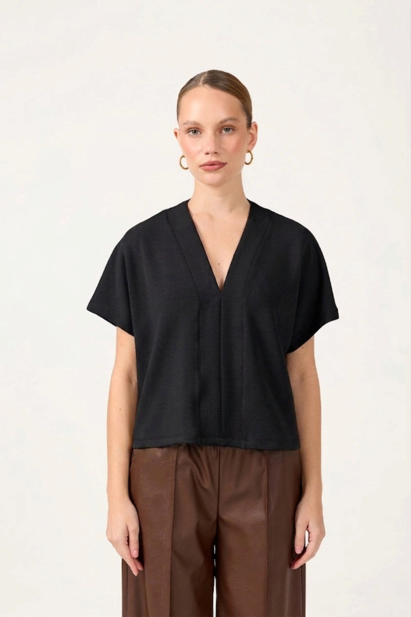 V Cape Top