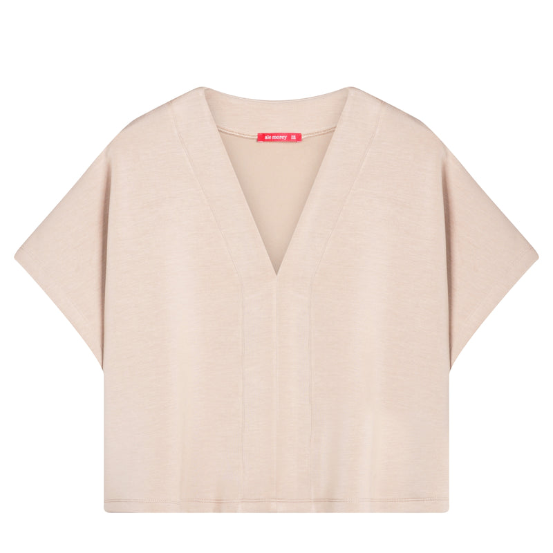 V Cape Top