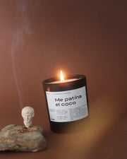 Foto de vela con envase negro