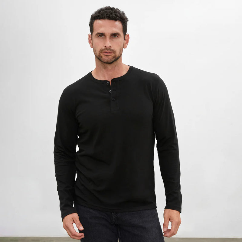 CAMISETA CUELLO REDONDO CON BOTONES