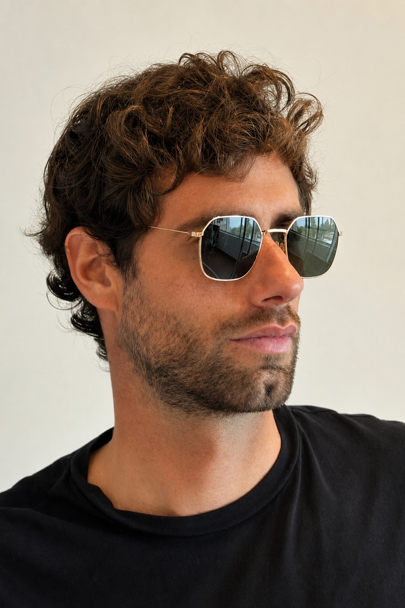 Lentes de Sol Yd1403 Gold Marca Antonia Ferrario